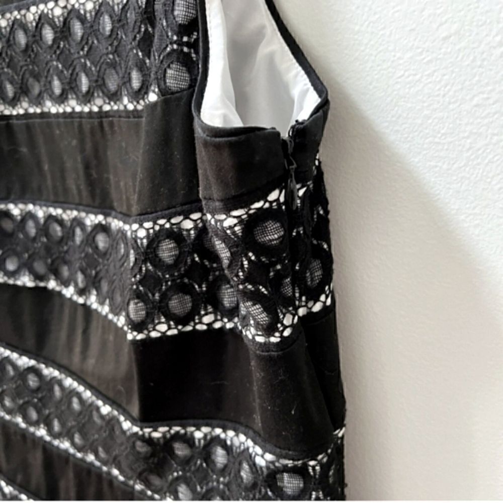 White House Black Market Eyelet Sleeveless Black Top - Picture 3 of 8